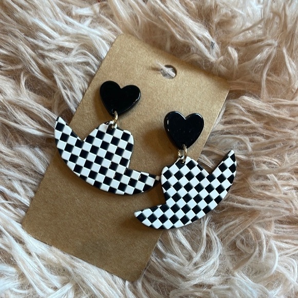 Jewelry - NEW | Black +White Checkered Western Cowboy Cowgirl Hat Heart Earrings